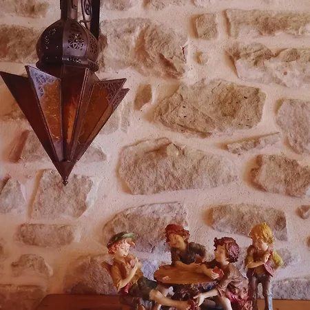 Piso A Orillas Del Rio * Вальдерробрес