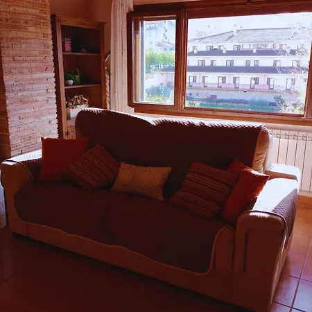 Апартаменты Piso A Orillas Del Rio Вальдерробрес